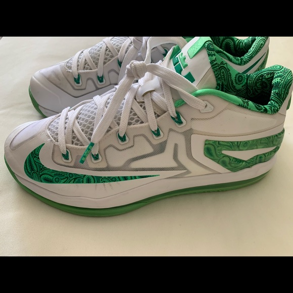 nike air max lebron xi low